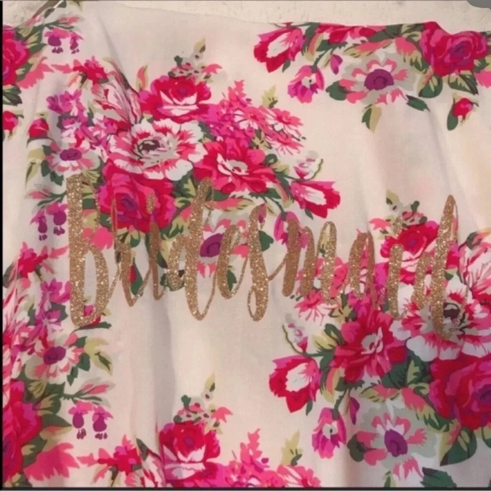 Bridesmaid Gold Floral Wrap Robe Size M/L - Picture 3 of 5
